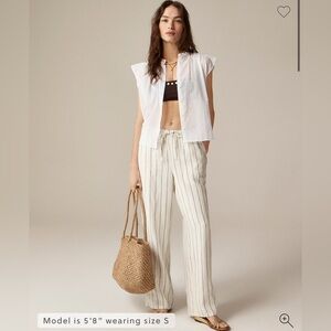 🏷️ NWT J.Crew Flutter-sleeve button-up shirt in cotton voile. Black. Size Small